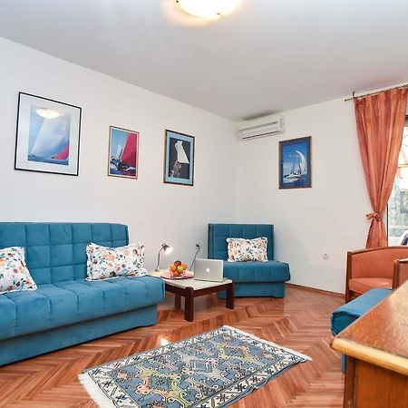 Family Apartment Close To Slovenska Beach Budva Exterior photo