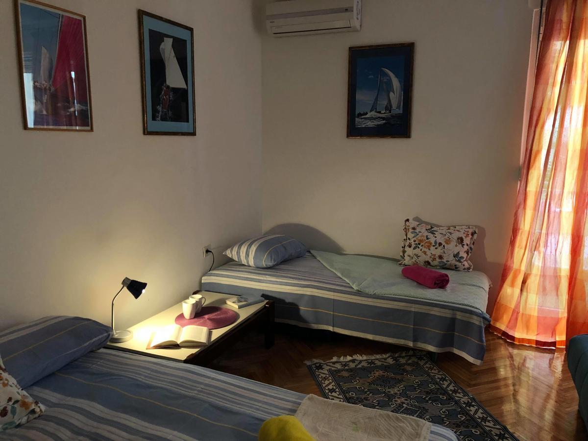 Family Apartment Close To Slovenska Beach Budva Exterior photo